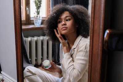 The Ultimate Guide to Achieving Glowing and Healthy Skin
